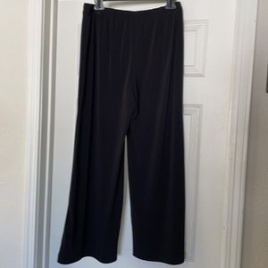 Chico's Women's Black Pants - Size 1 (Medium) - EXCELLENT CONDITION!